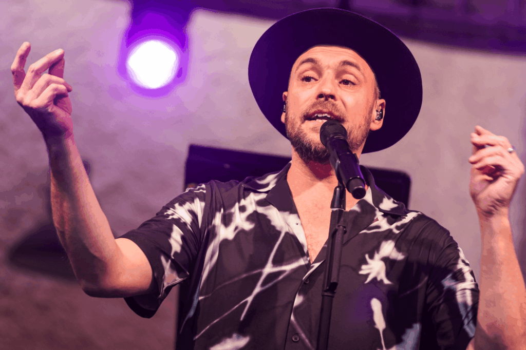 Max Mutzke performt im Erbenhof Weimar