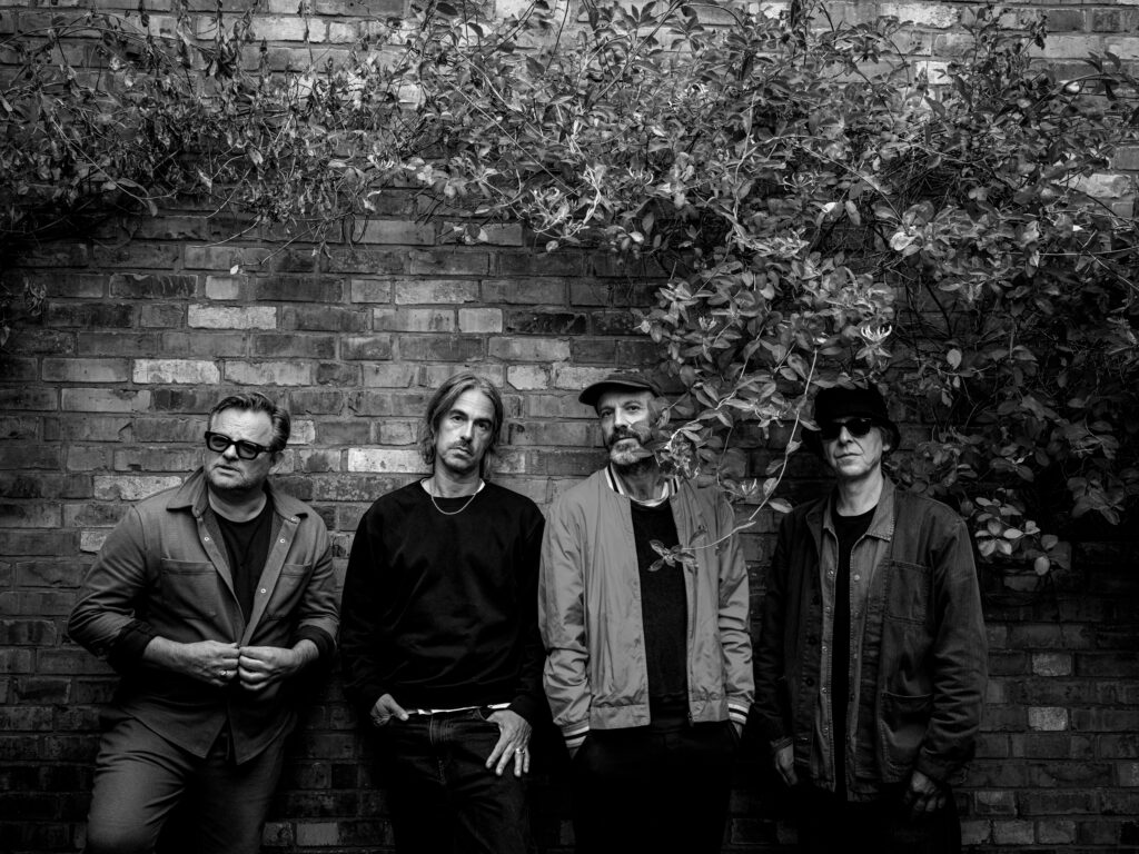 Schwarz-Weiß-Foto der band "Selig"
